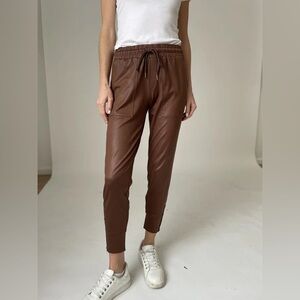 Six Fifty headliner coated jogger [cinnamon]